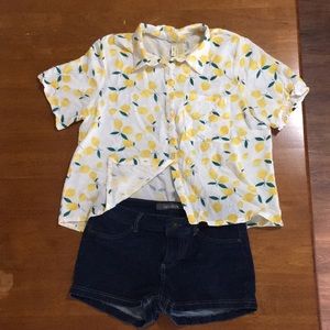 Lemon Crop Top w Shorts